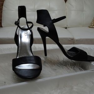 Sexy Black Heel
